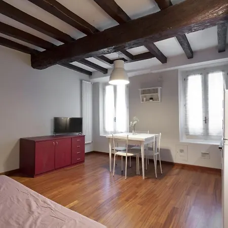 Rua Freda Apartments Modena Exterior photo